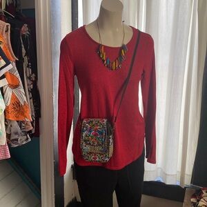Small Old Navy Women’s Knit Sweater. Soft and Beautiful Sz S. Long sleeve